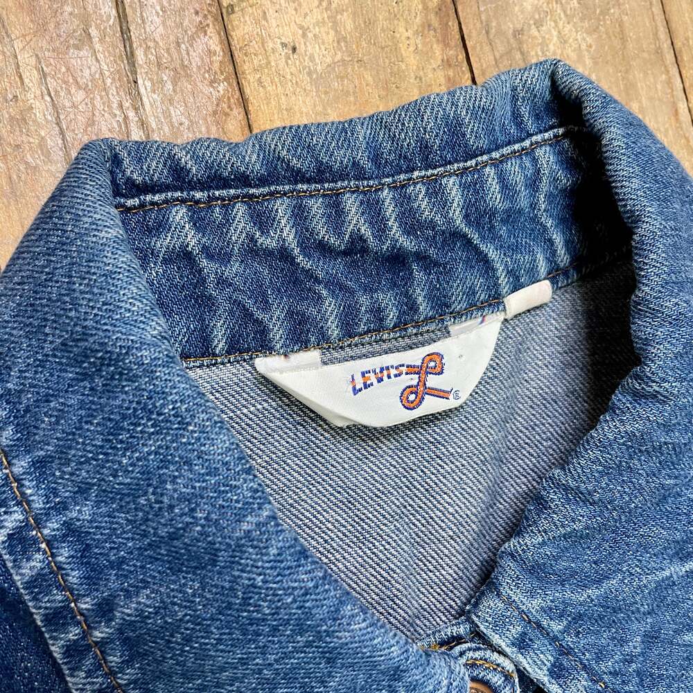 Outstanding Vintage 60s/70s Levi's for Gals Orange Tab Fitted Denim Jacket Size - Picture 4 of 7